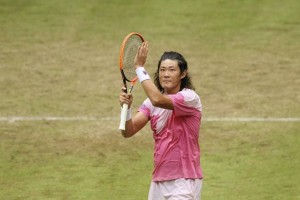 开云官网-张之臻哈雷赛憾负世界第一 温网将首做大满贯种子